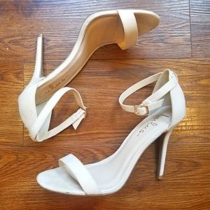 Lulu's Beige Elsi Heels